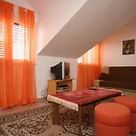6444a Апартаменты *